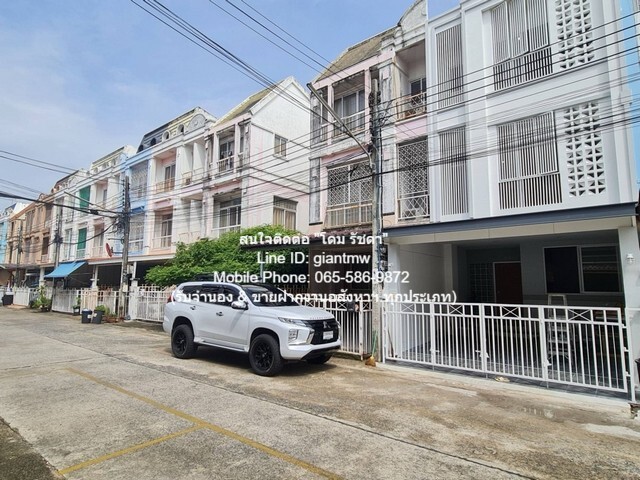 TOWNHOME ขายทาวน์โฮม 3 ชั้น (รีโนเวทแล้ว) ม.ทรัพย์หมื่นแสน ซ.นวลจันทร์ 36 4 BEDROOM 4 Bathroom 20 SQ.WA 3500000 B. ใกล้กับ สถานีรถไฟฟ้าสีชมพู รามอินทรา กม.6, โรงเรียนนวมินทร์ราชูทิศ และตลาดนัดเลียบทางด่วน Hot!! กรุงเทพ