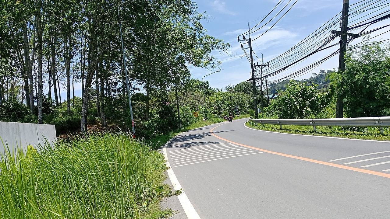 ที่ดินแปลงงาม ทำเลศักยภาพสูง ใกล้สนามบินภูเก็ตเพียง 9 นาที 