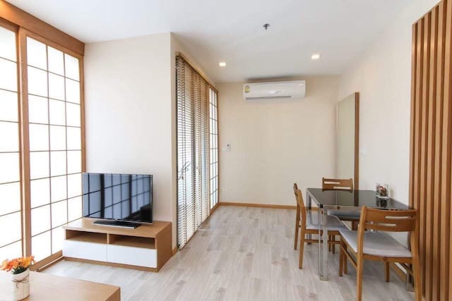 Ideo Mobi Sukhumvit 81 Safe clean spacious 24th floor BTS On Nut